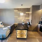 아파트 Karzo Lu 207 Free Garage 부다페스트